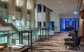 Delta Hotels By Marriott Vancouver Downtown Suites - Downtown Vancouver